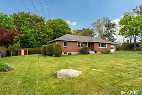 38 Irvingdell Place East Lyme CT 06333
