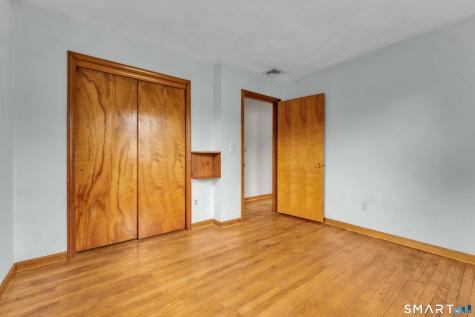38 Irvingdell Place East Lyme CT 06333