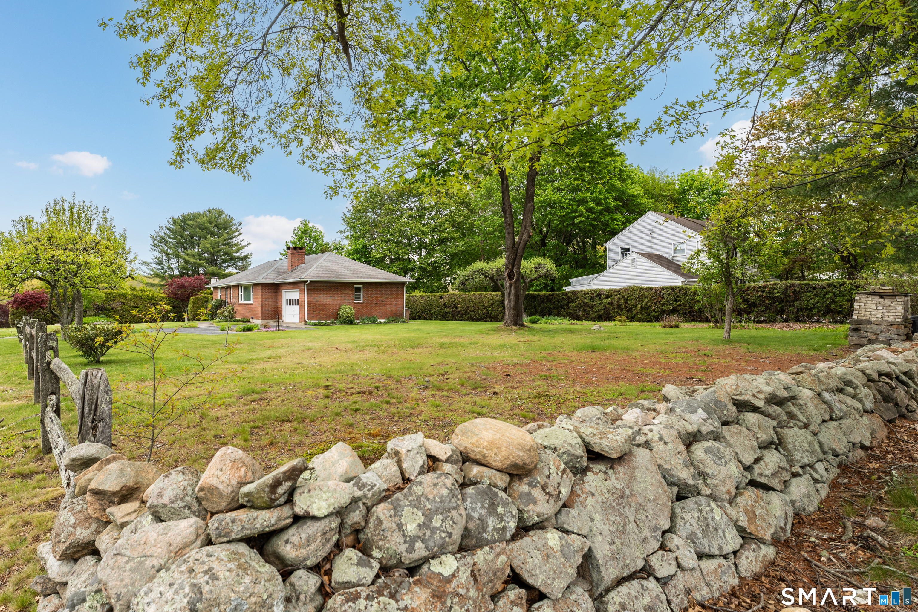 38 Irvingdell Place East Lyme CT 06333