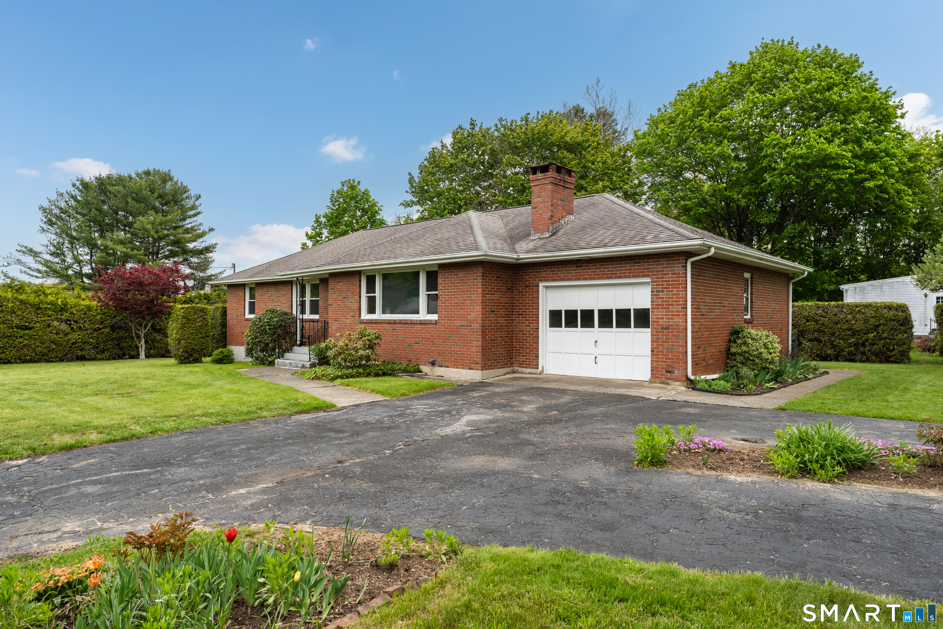38 Irvingdell Place East Lyme CT 06333
