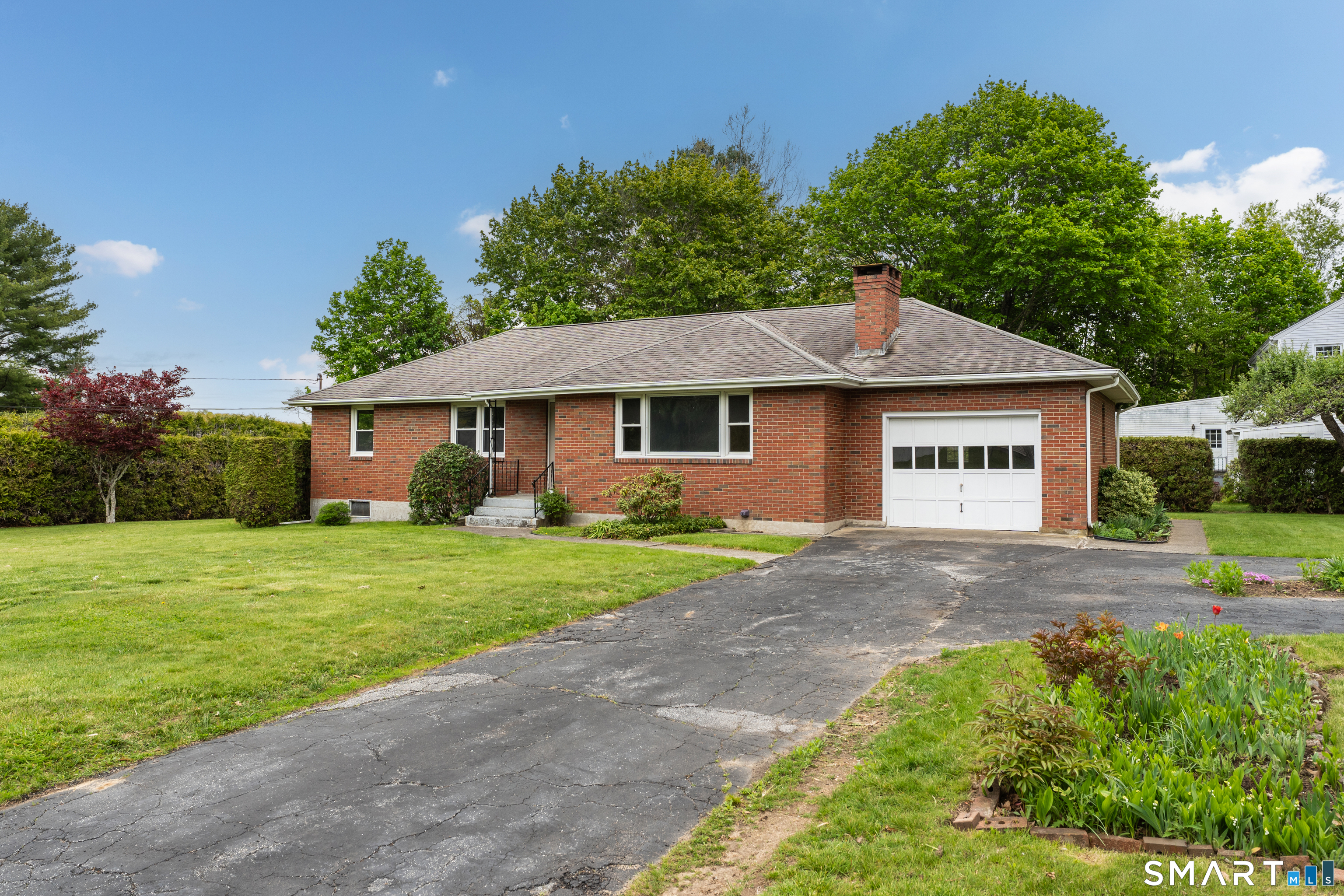 38 Irvingdell Place East Lyme CT 06333