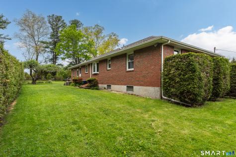 38 Irvingdell Place East Lyme CT 06333