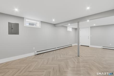 387 Atwood Avenue Waterbury CT 06705