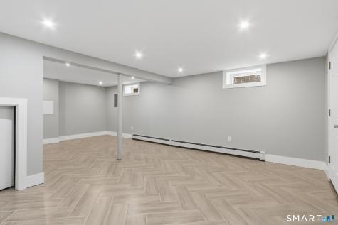 387 Atwood Avenue Waterbury CT 06705