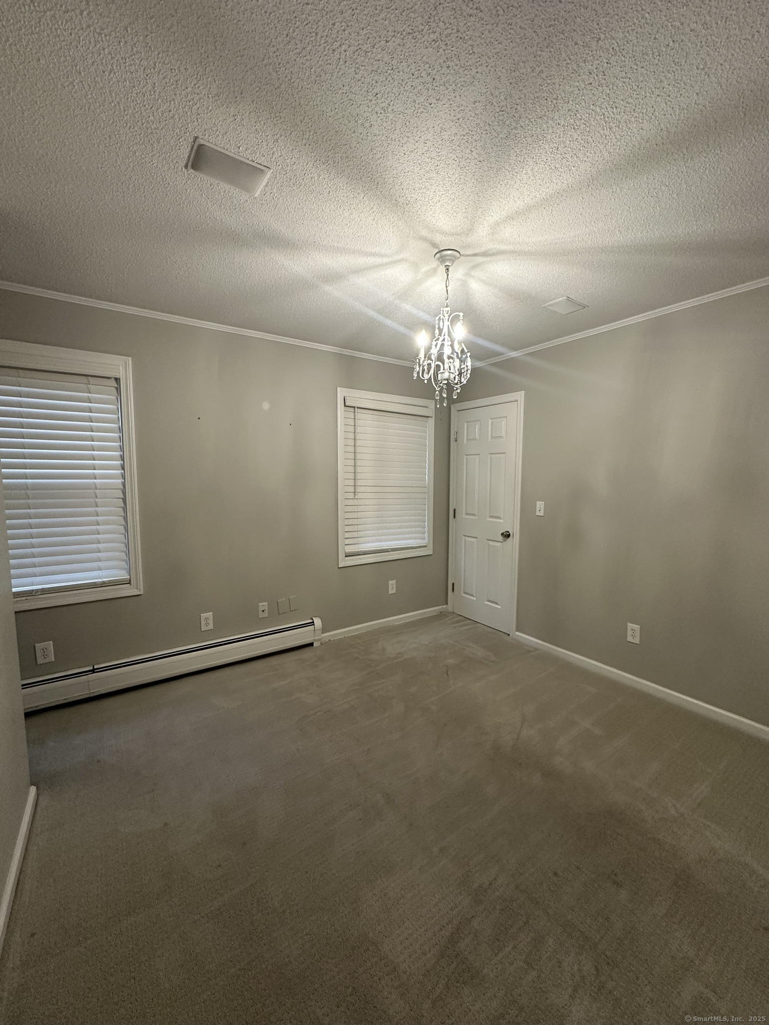 2 Croydon Drive Bloomfield CT 06002