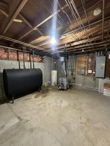 2 Croydon Drive Bloomfield CT 06002