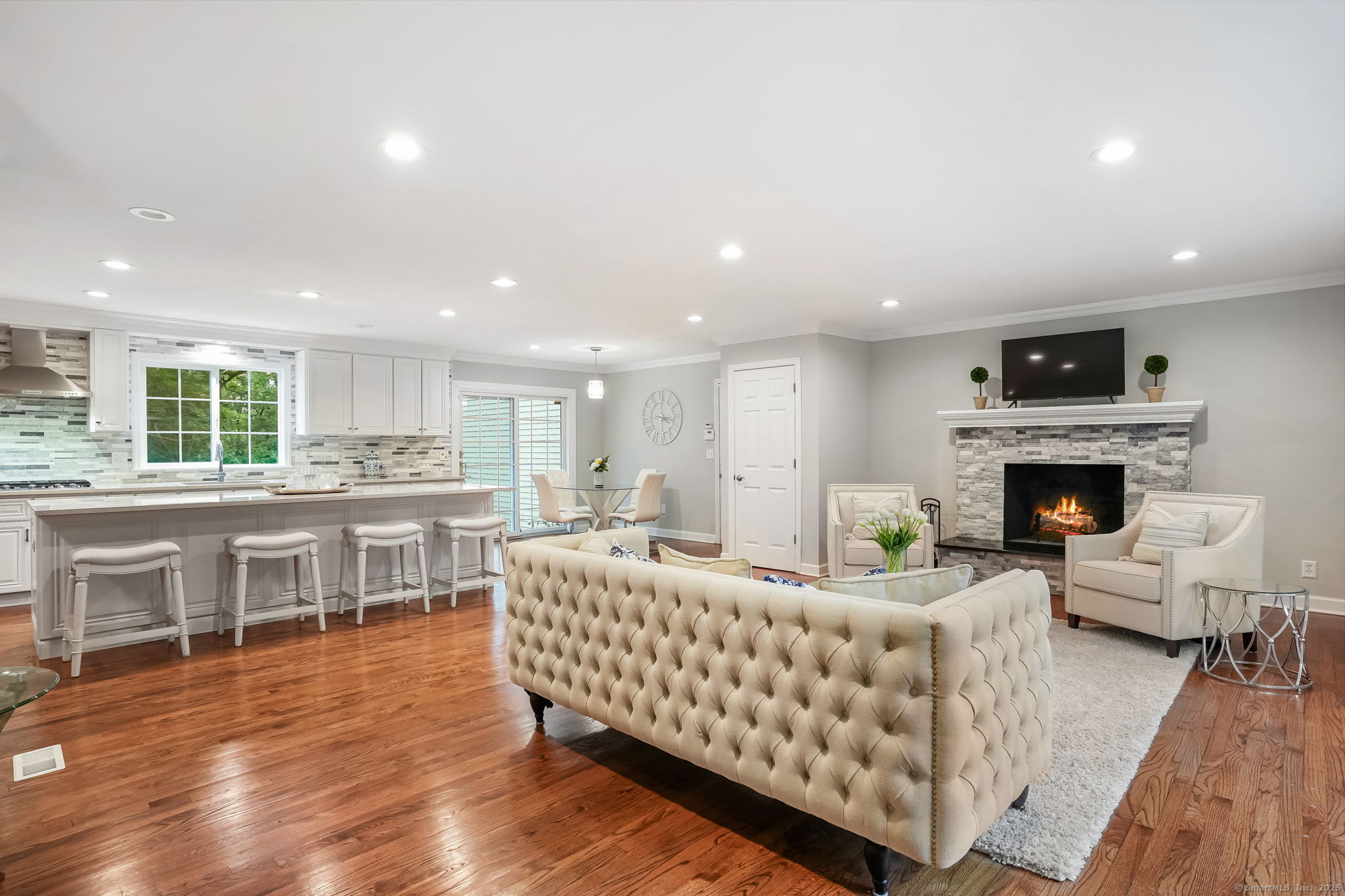 22 Fox Run Wilton CT 06897