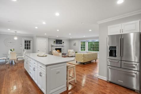22 Fox Run Wilton CT 06897