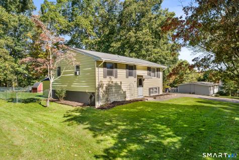 17 Cartridge Trail Ledyard CT 06339