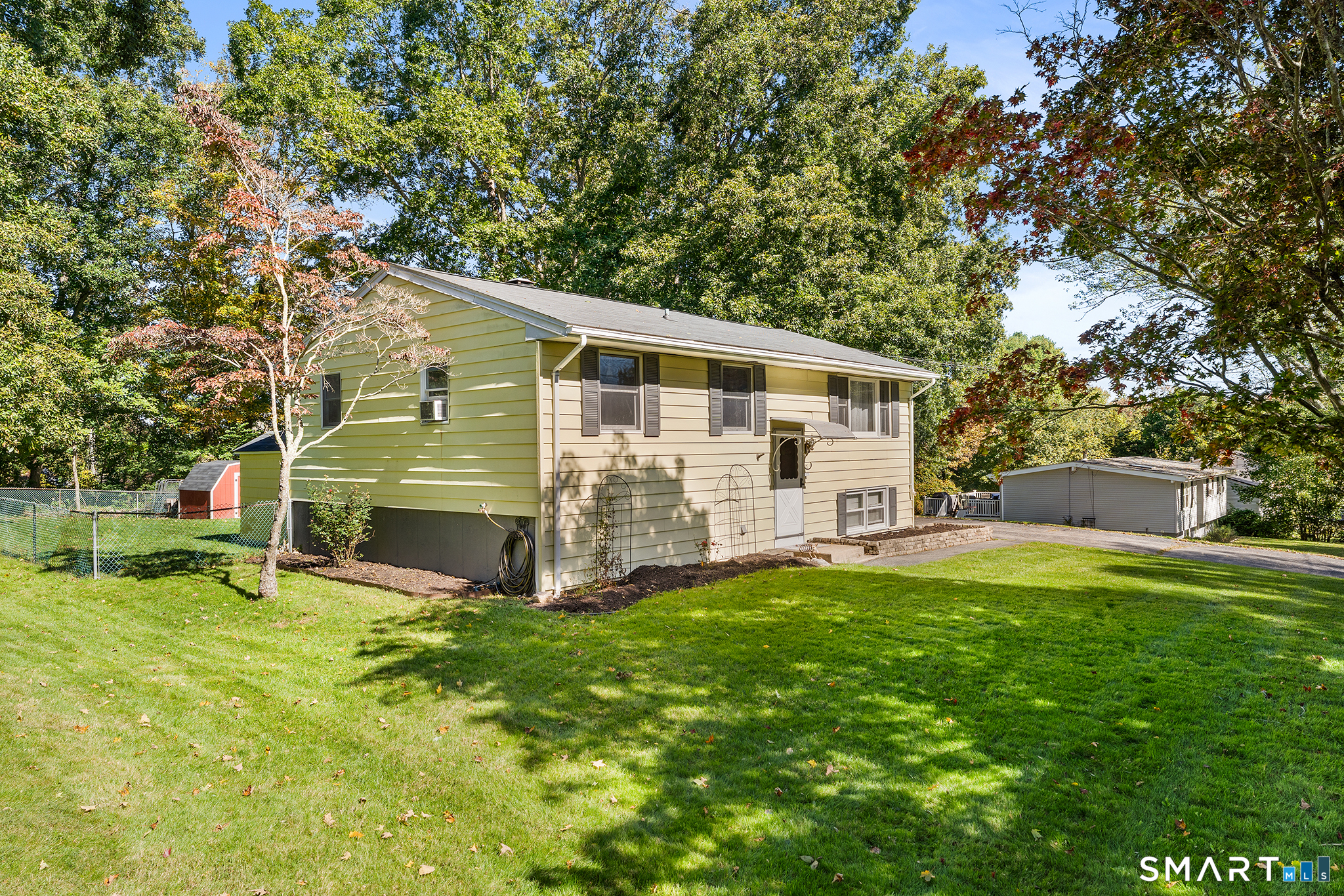 17 Cartridge Trail Ledyard CT 06339