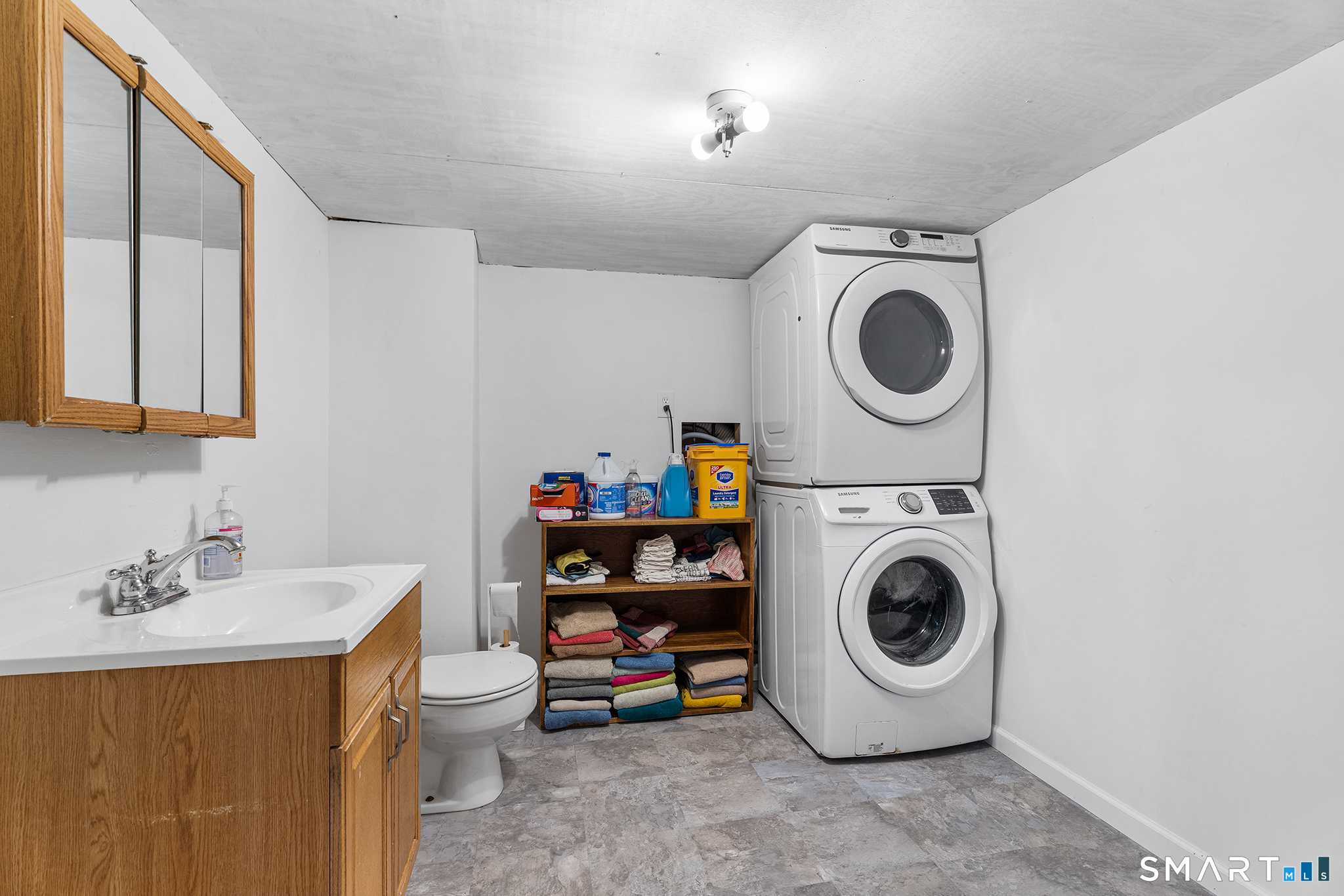17 Cartridge Trail Ledyard CT 06339