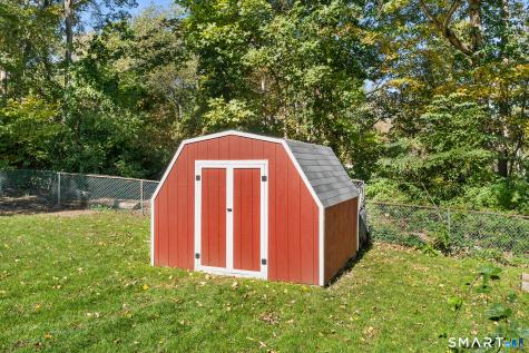 17 Cartridge Trail Ledyard CT 06339