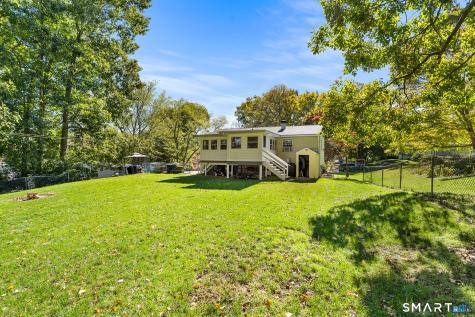 17 Cartridge Trail Ledyard CT 06339