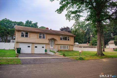 20 Walker Drive Stratford CT 06614