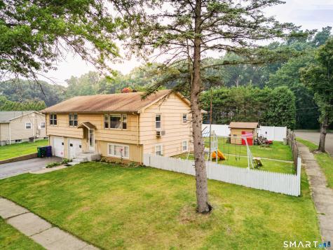 20 Walker Drive Stratford CT 06614