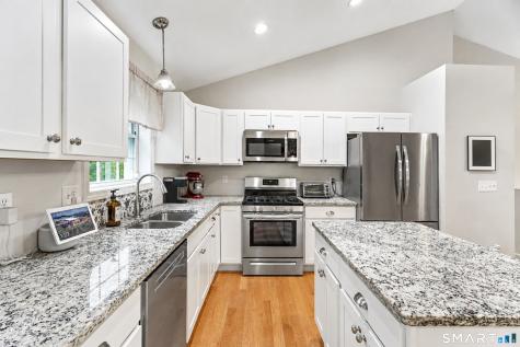 1114 East Lake Road Montville CT 06370