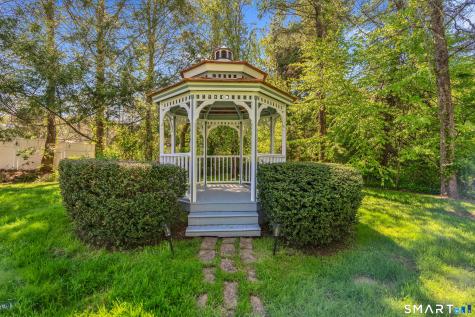 286 Daniels Farm Road Trumbull CT 06611