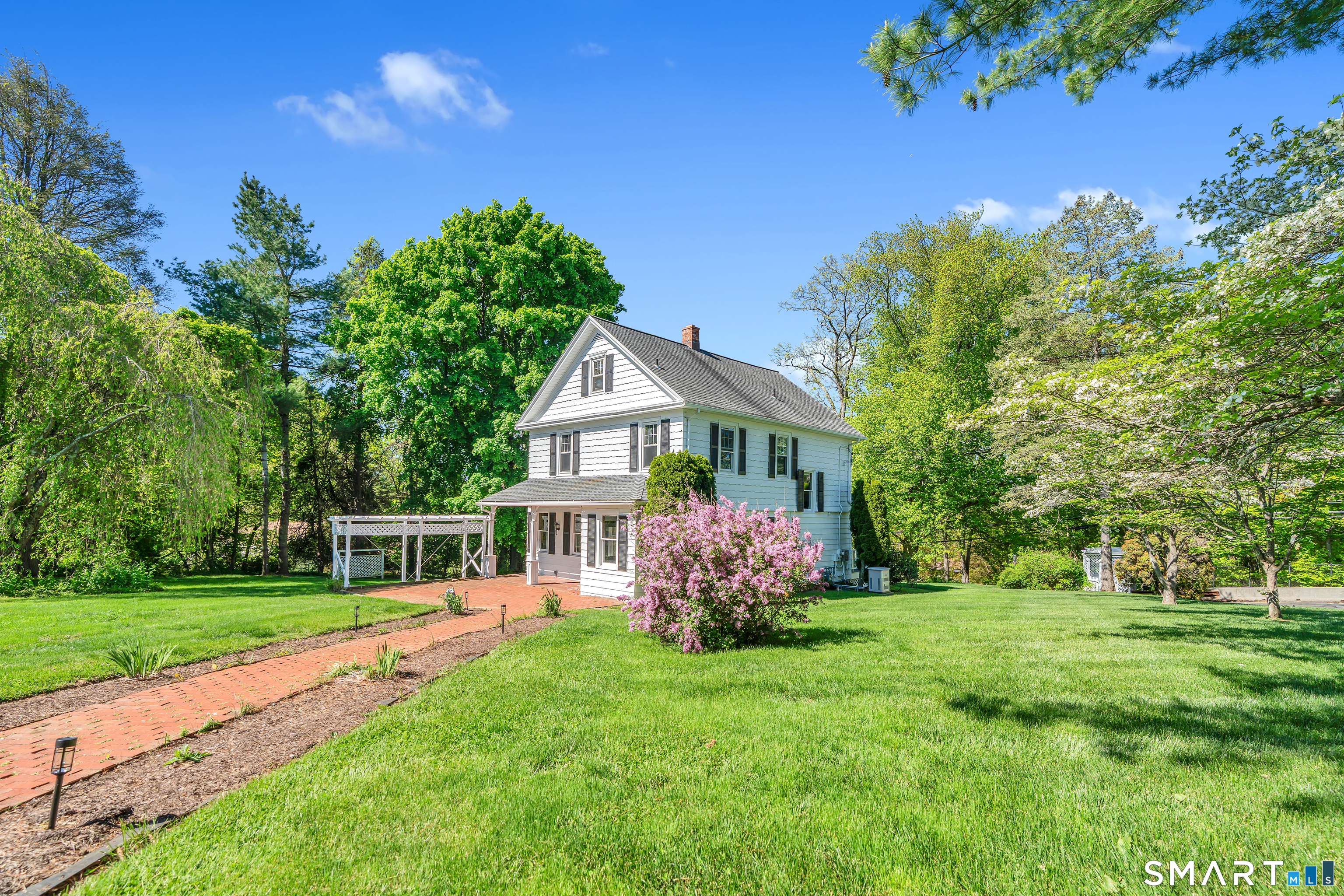 286 Daniels Farm Road Trumbull CT 06611