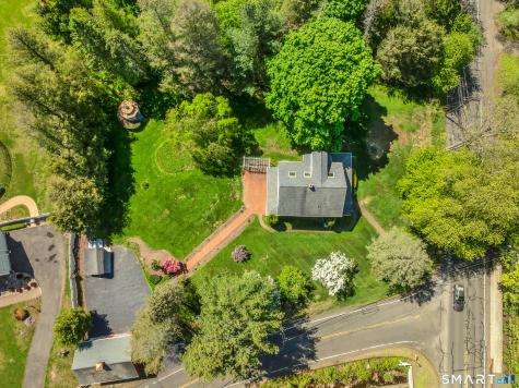 286 Daniels Farm Road Trumbull CT 06611