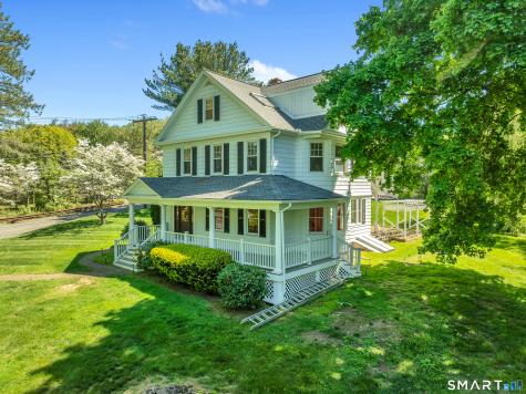 286 Daniels Farm Road Trumbull CT 06611