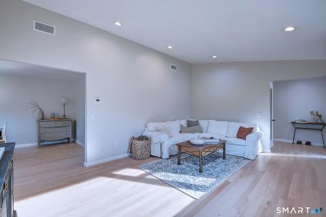 11 Mara Trail South Windsor CT 06074