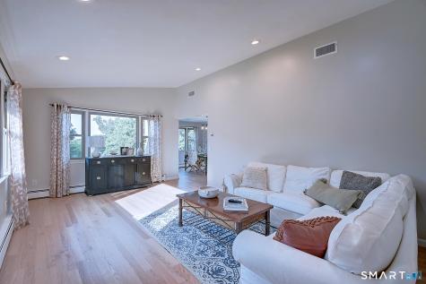 11 Mara Trail South Windsor CT 06074