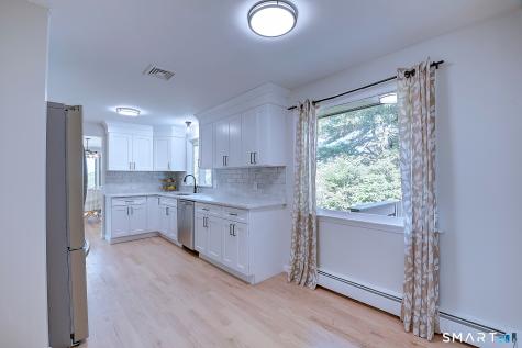 11 Mara Trail South Windsor CT 06074