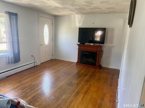 30 Allyn Avenue Norwich CT 06360