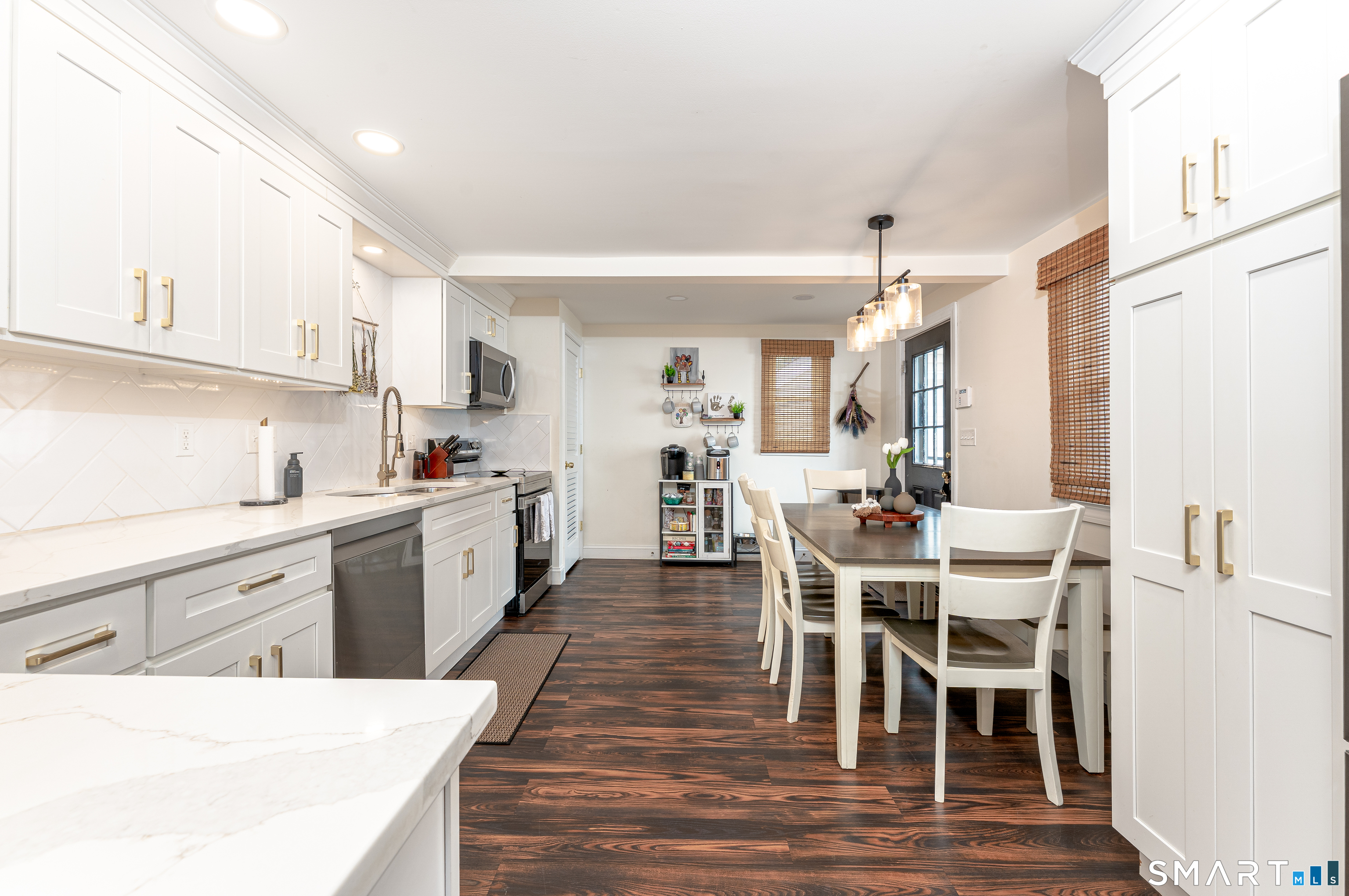 4 James Street East Haven CT 06512
