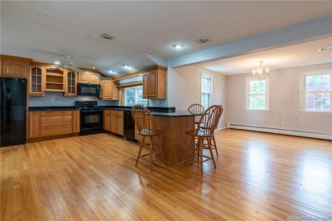 18 Oriole Lane Southington CT 06479