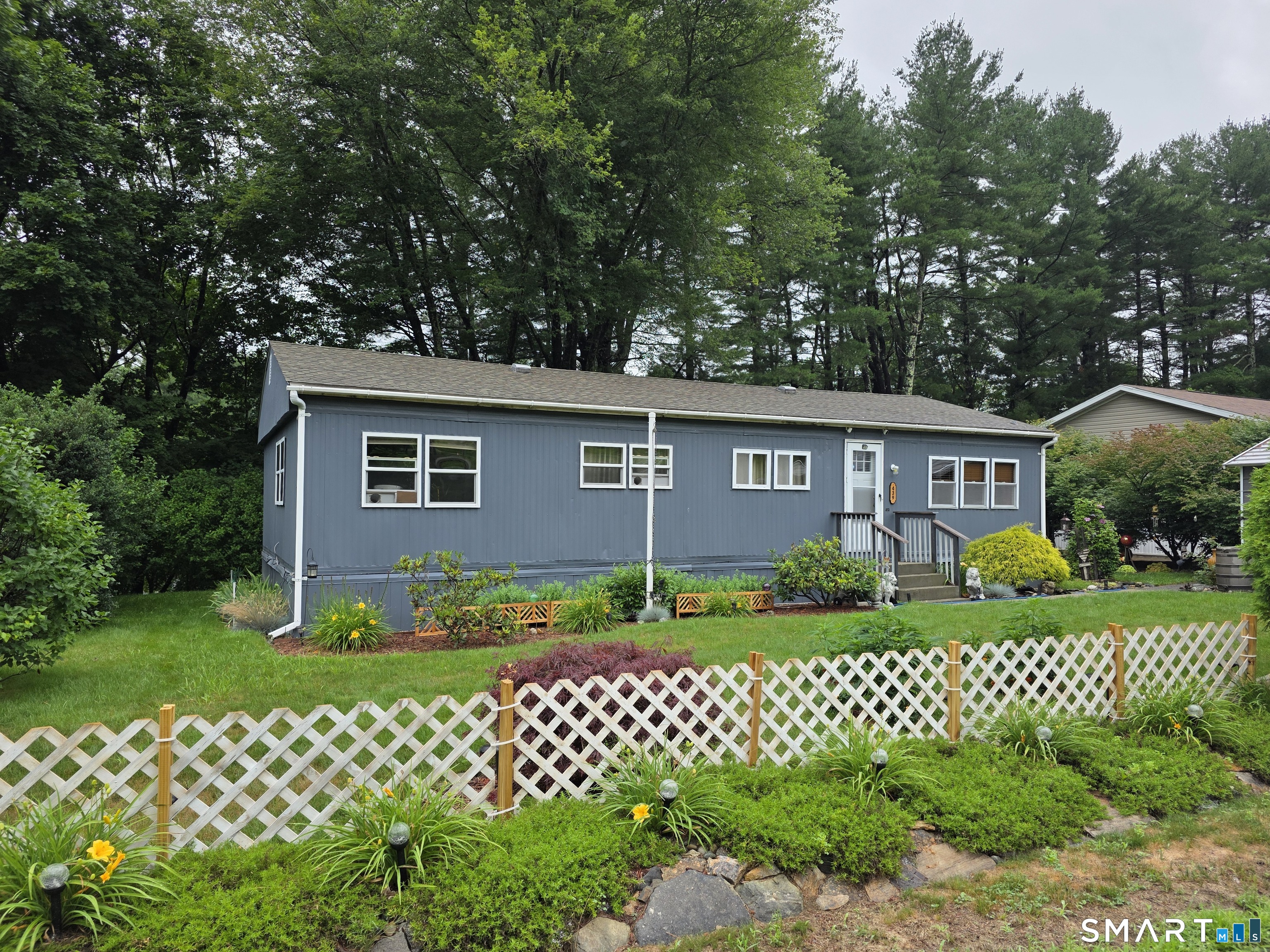 439 Putnam Pike Killingly CT 06241