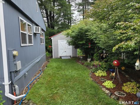 439 Putnam Pike Killingly CT 06241
