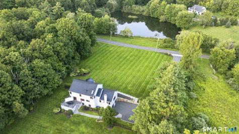 40-42 Great Ring Road Newtown CT 06482