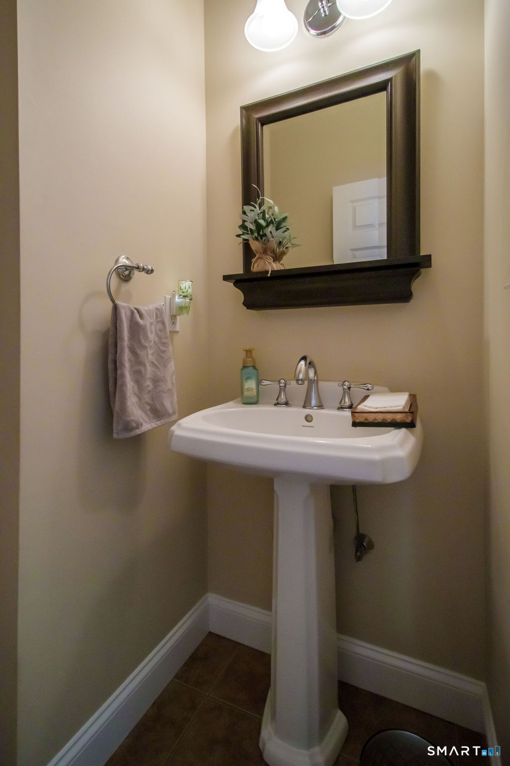 1 James Place Plainville CT 06062