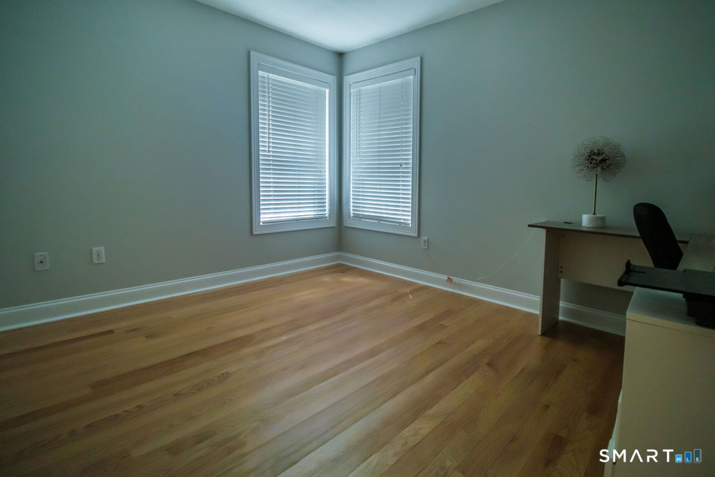 1 James Place Plainville CT 06062
