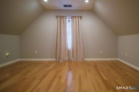 1 James Place Plainville CT 06062