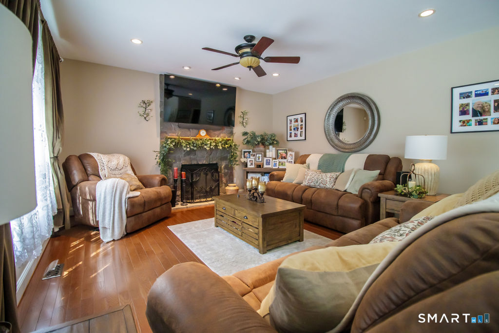 1 James Place Plainville CT 06062