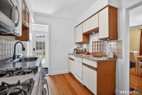 107 Washington Circle West Hartford CT 06119