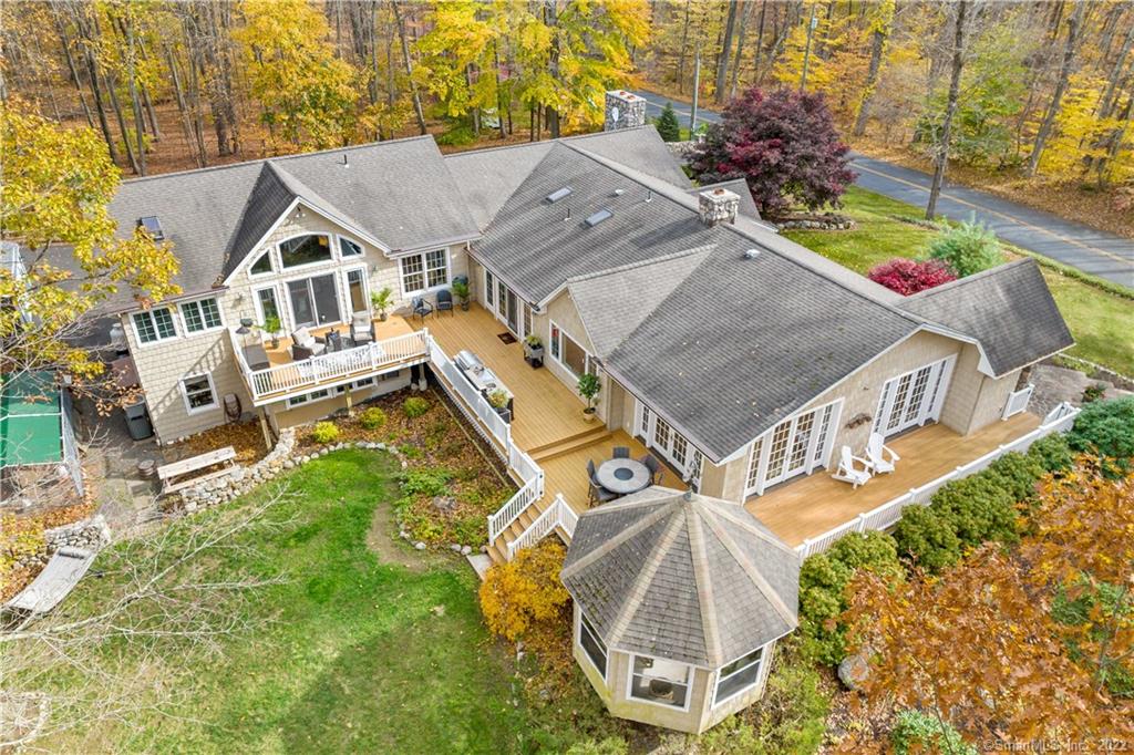 18 Old Bethel Road Newtown CT 06470