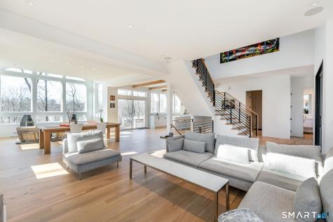 183 Willow Creek Estates Southbury CT 06488