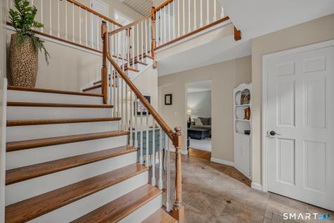 45 Robinhood Drive Ledyard CT 06335