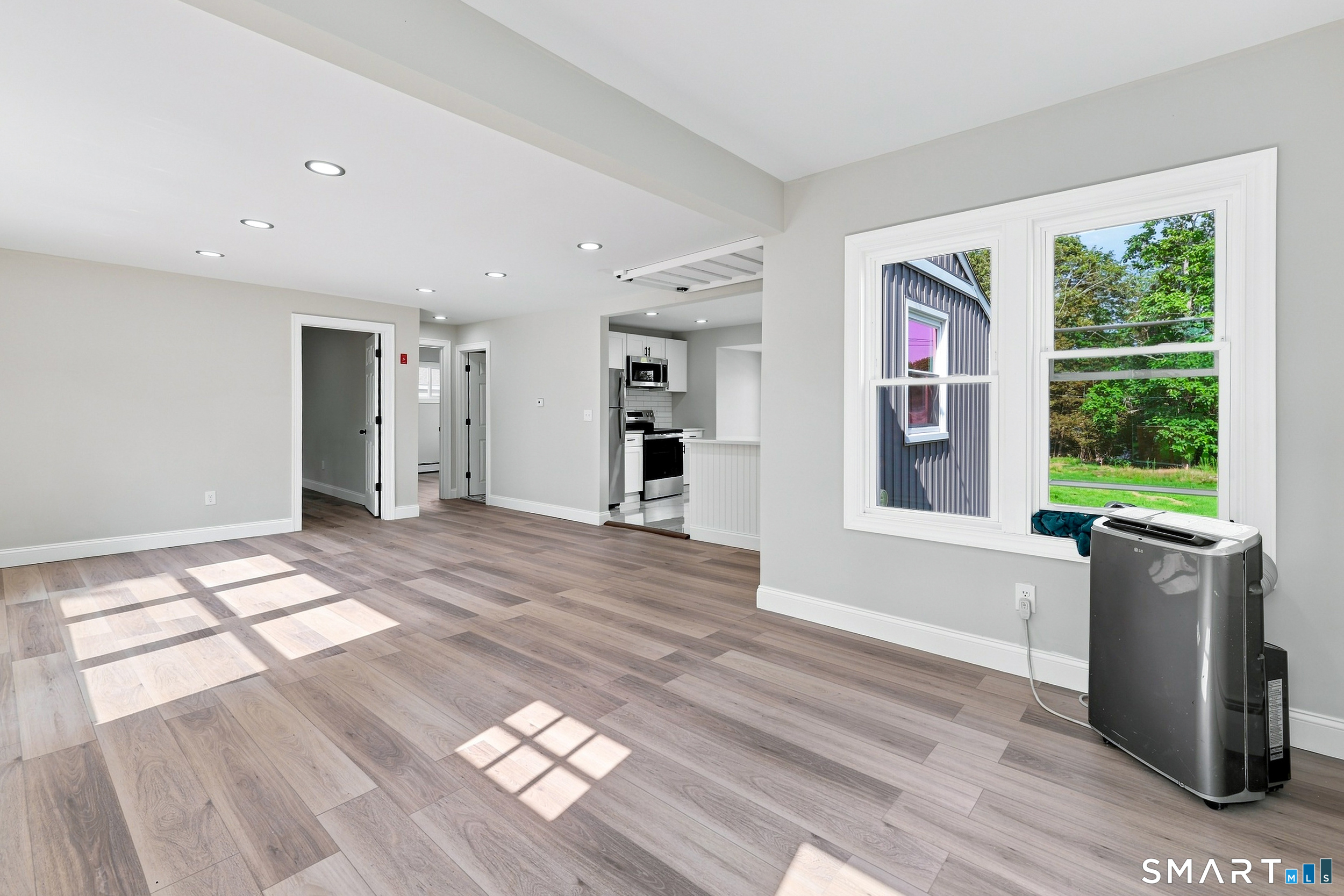 1092 Plainfield Pike Sterling CT 06373