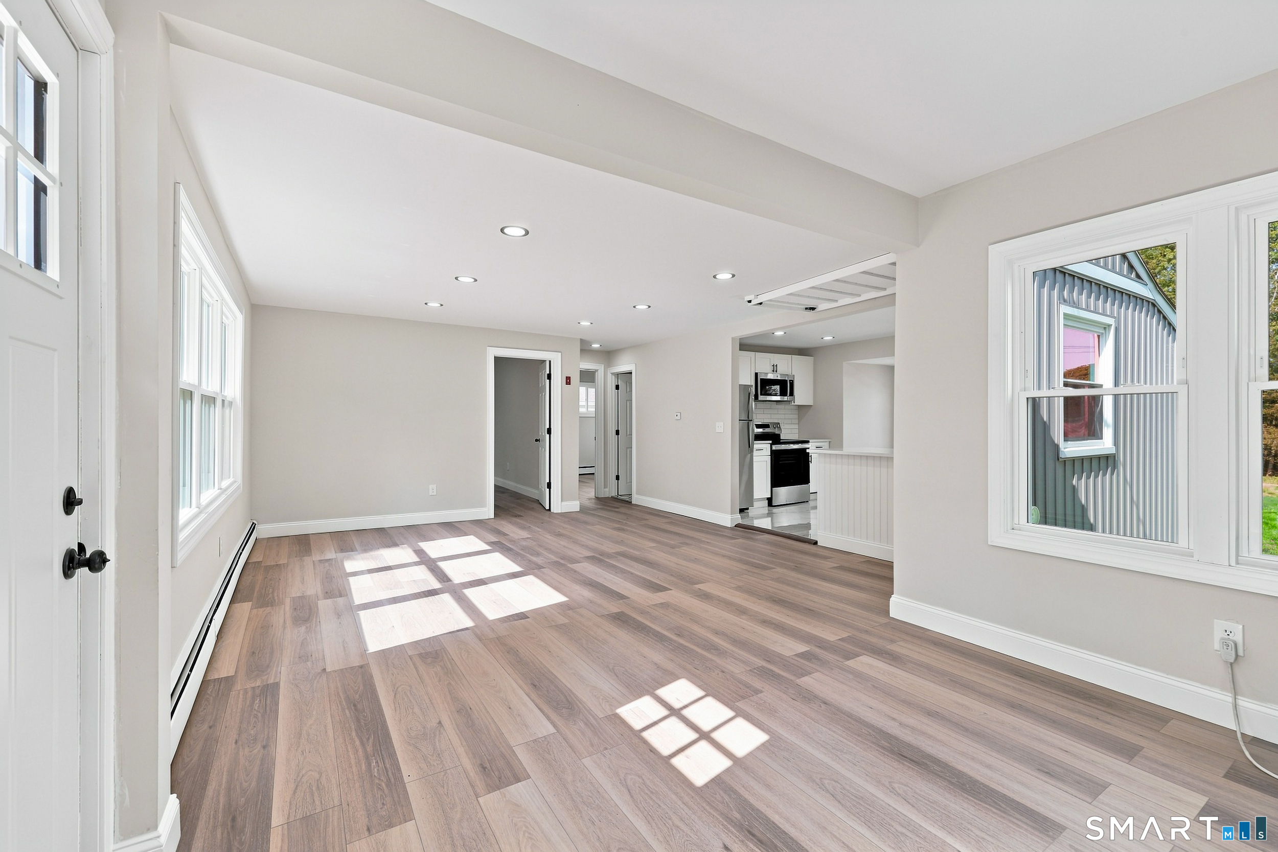 1092 Plainfield Pike Sterling CT 06373