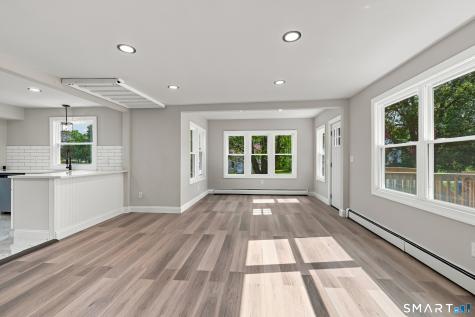 1092 Plainfield Pike Sterling CT 06373