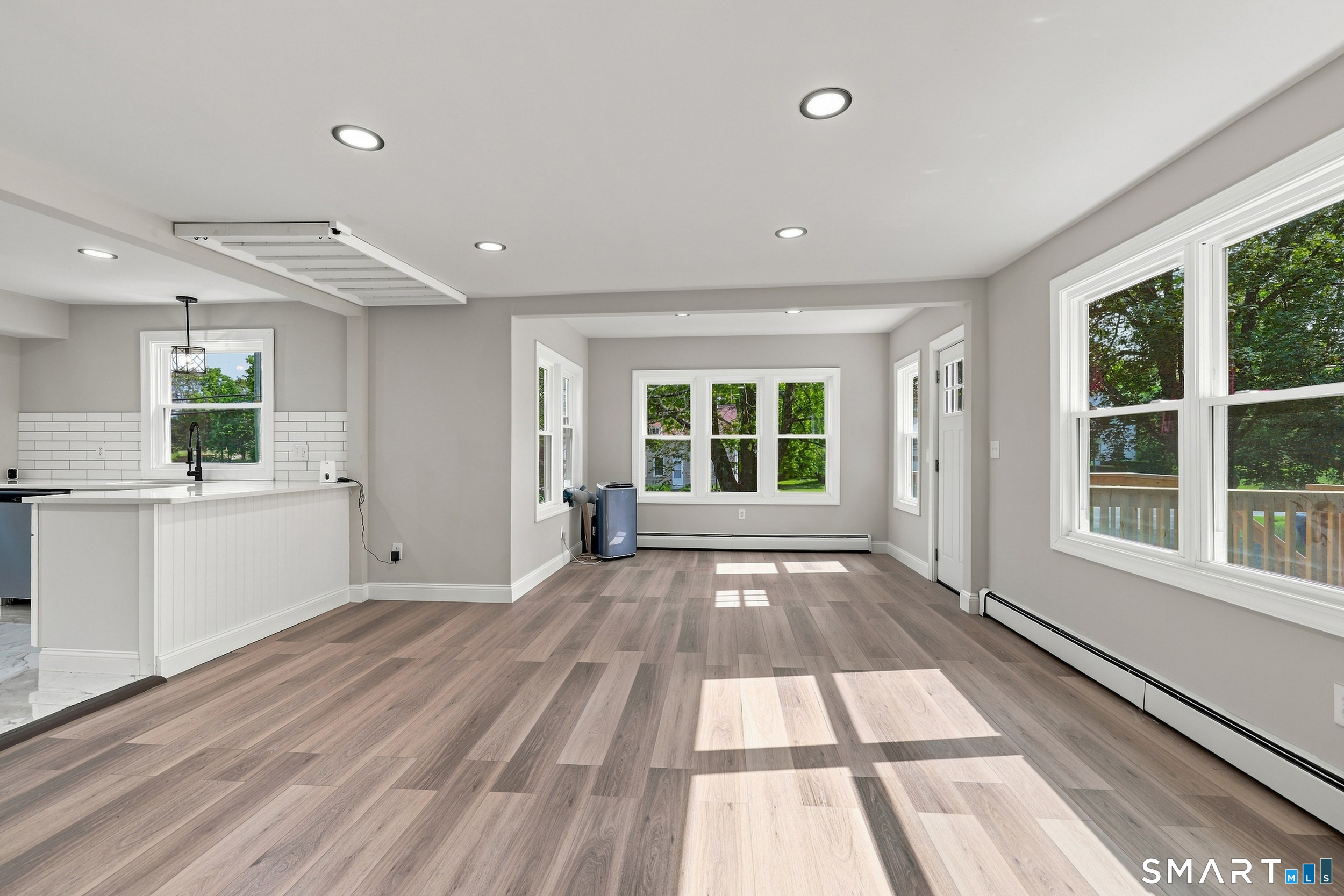 1092 Plainfield Pike Sterling CT 06373