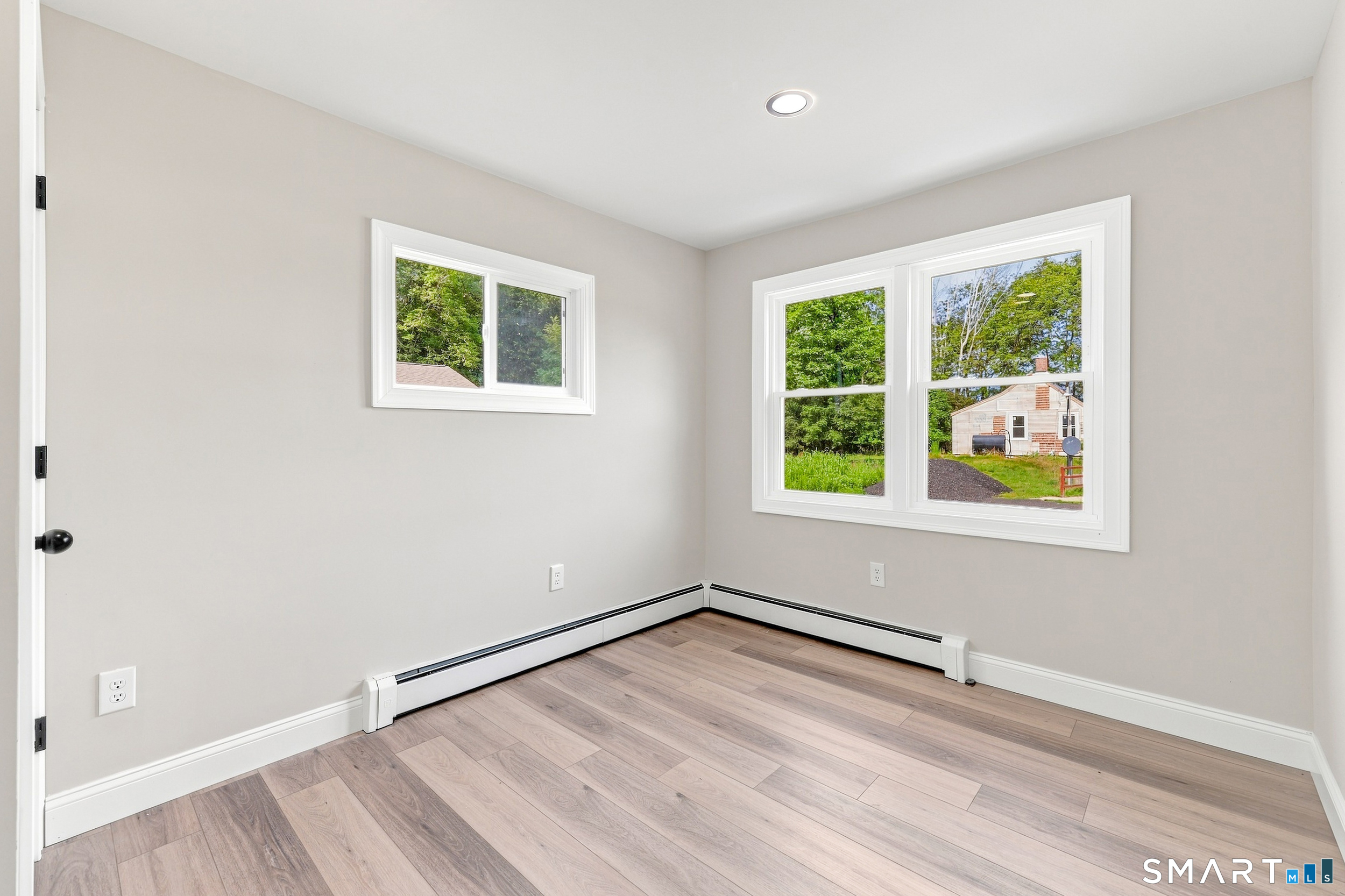 1092 Plainfield Pike Sterling CT 06373