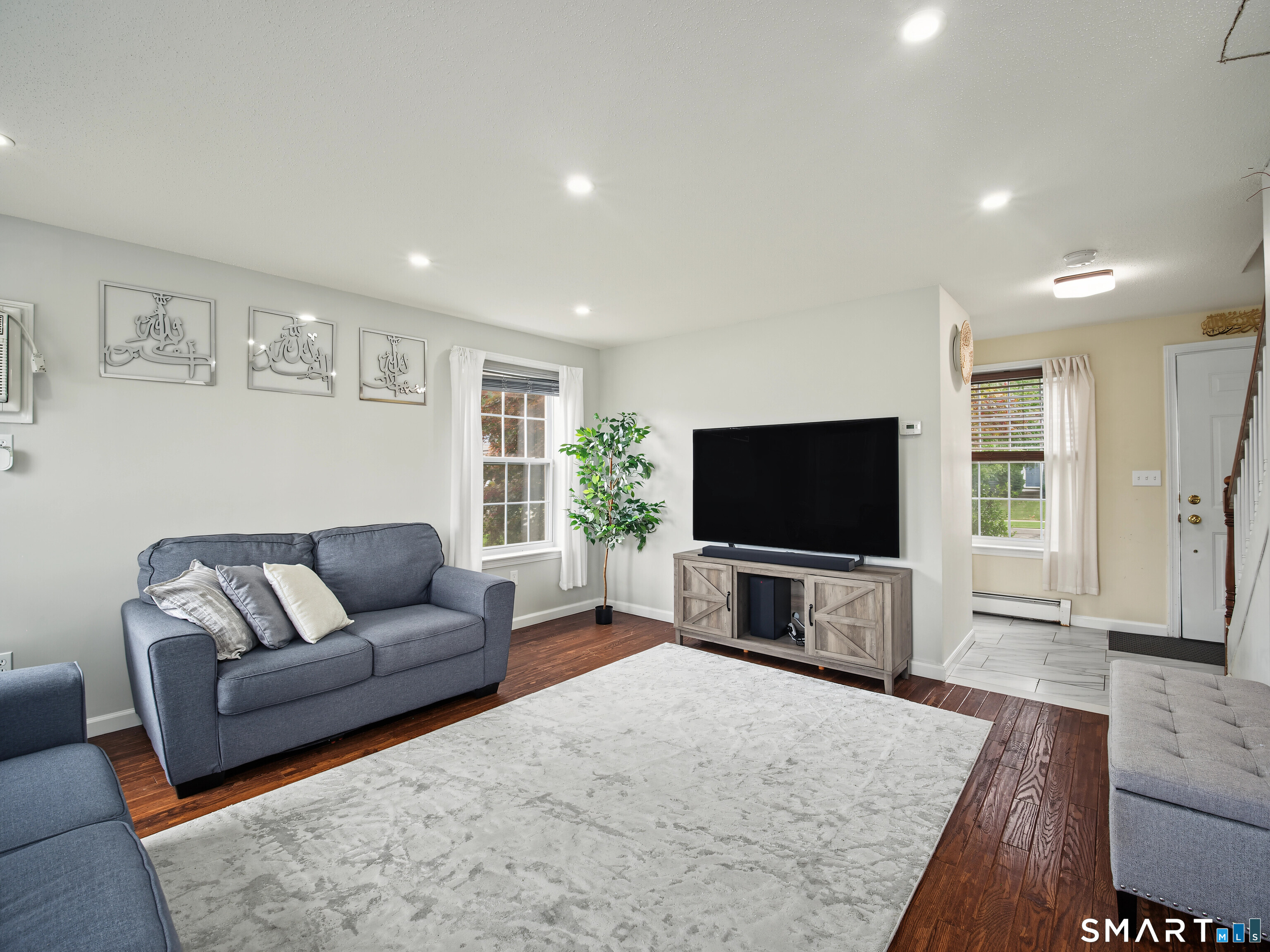 46 Bentley Drive Manchester CT 06042