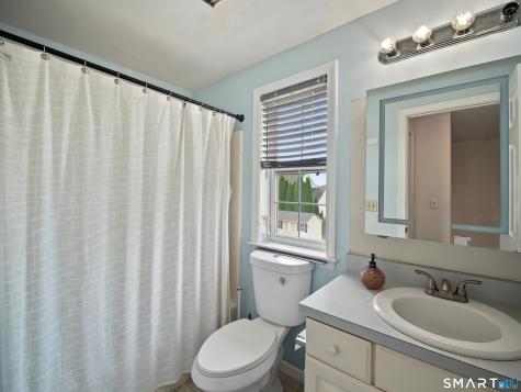 46 Bentley Drive Manchester CT 06042
