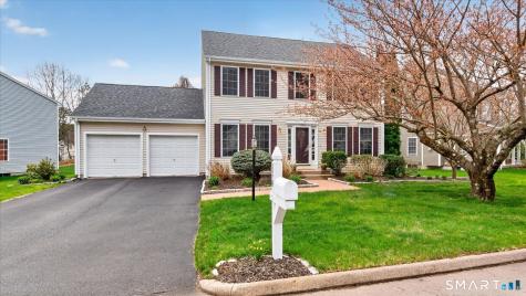 114 Fox Hollow Avon CT 06001