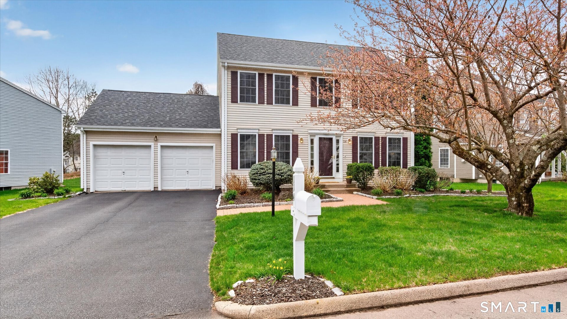 114 Fox Hollow Avon CT 06001